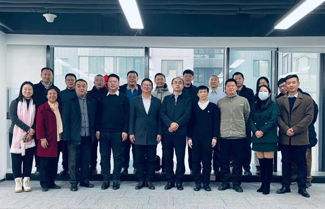 中國生命關(guān)懷協(xié)會召開2023年分支機(jī)構(gòu)培訓(xùn)工作會議暨培訓(xùn)項目開發(fā)交流研討會